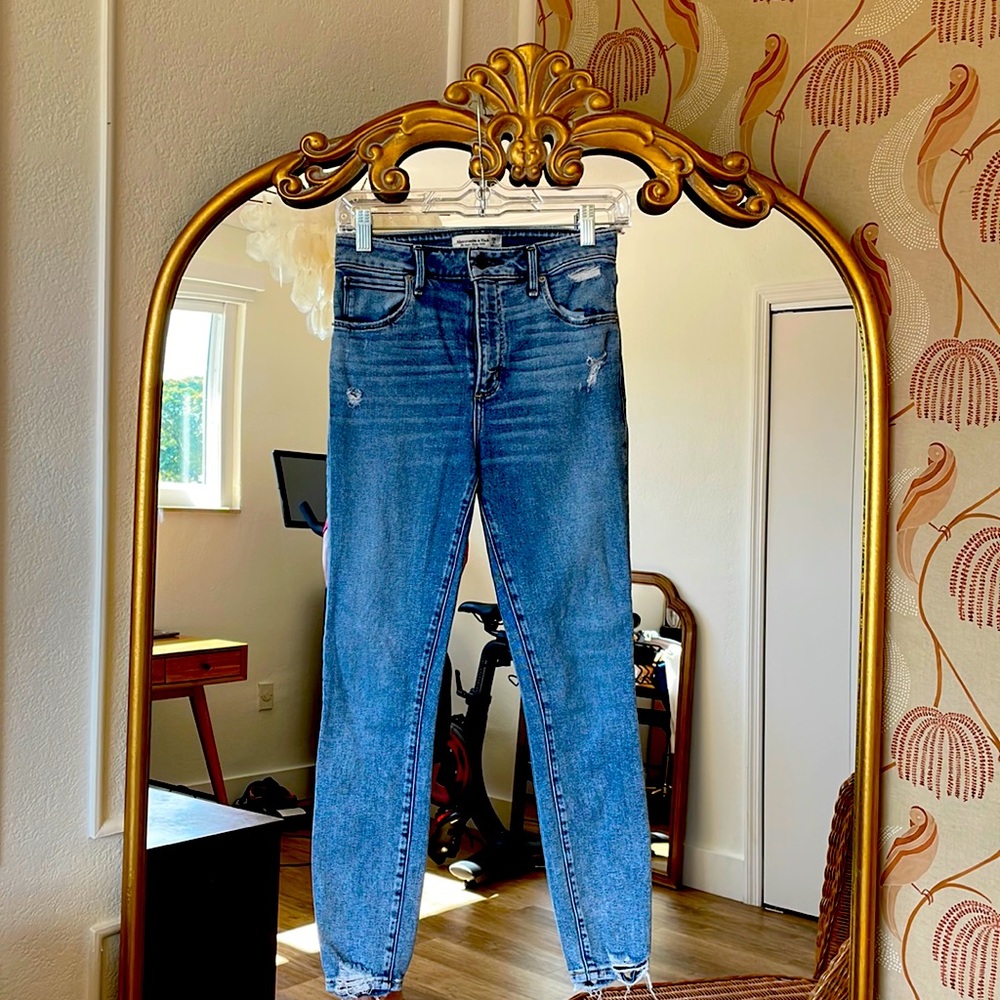 Abercrombie & Fitch super skinny high rise ankle jeans